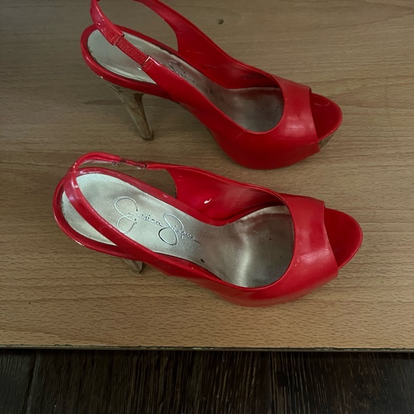 Red Heels - Picture 2 of 4